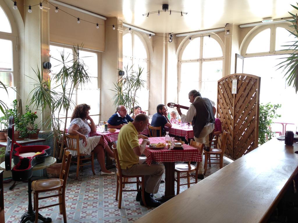 Bed and Breakfast Les Epis D'Or L'Isle-sur-Serein Exterior foto