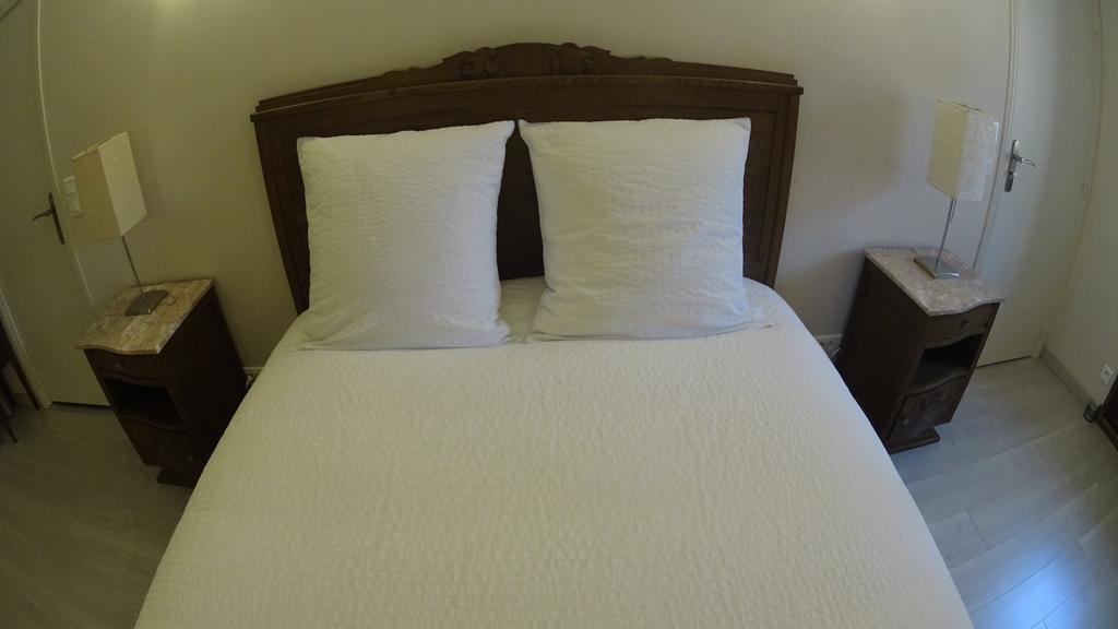 Bed and Breakfast Les Epis D'Or L'Isle-sur-Serein Exterior foto